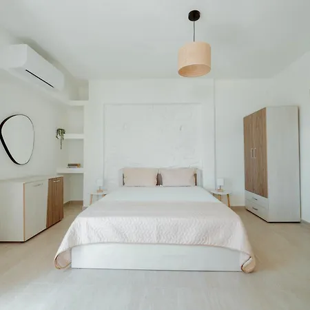 The Garden Loft * Cavala