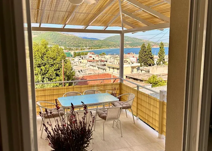 דירה The Garden Loft